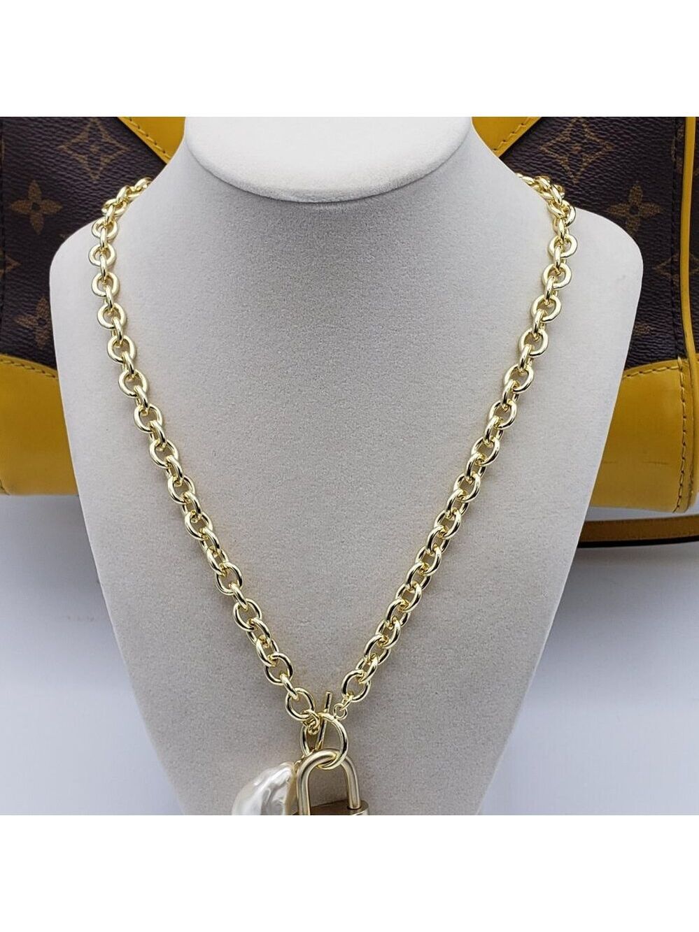 Authentic Louis Vuitton Gold Padlock w/unbranded 16k Gold Plated Stainless Steel - Picture 9 of 16